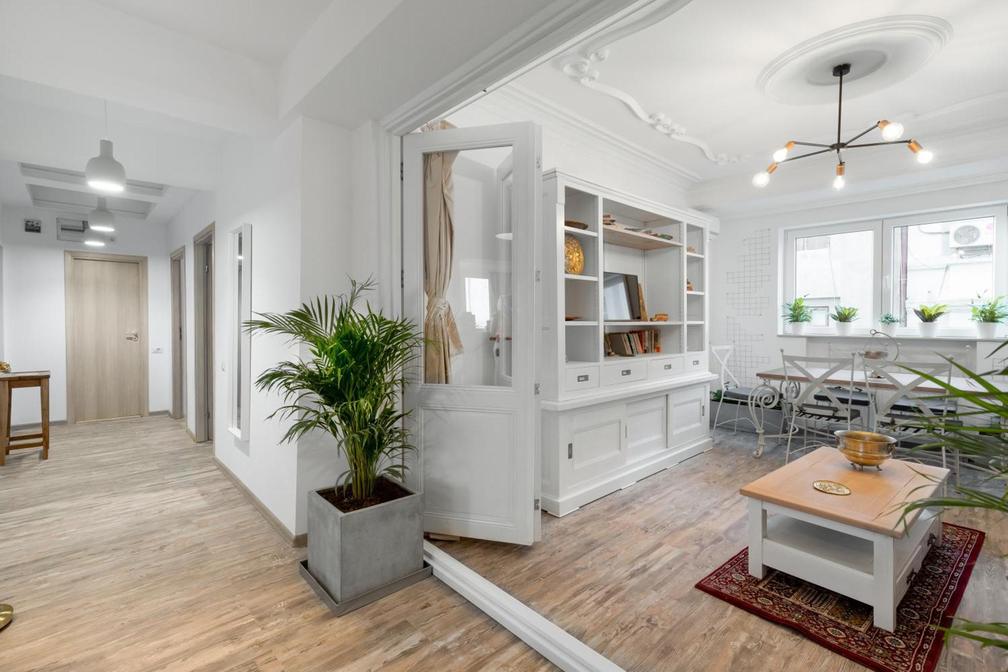 Historical Center 1 By Citylife Suites Bucureşti Ngoại thất bức ảnh